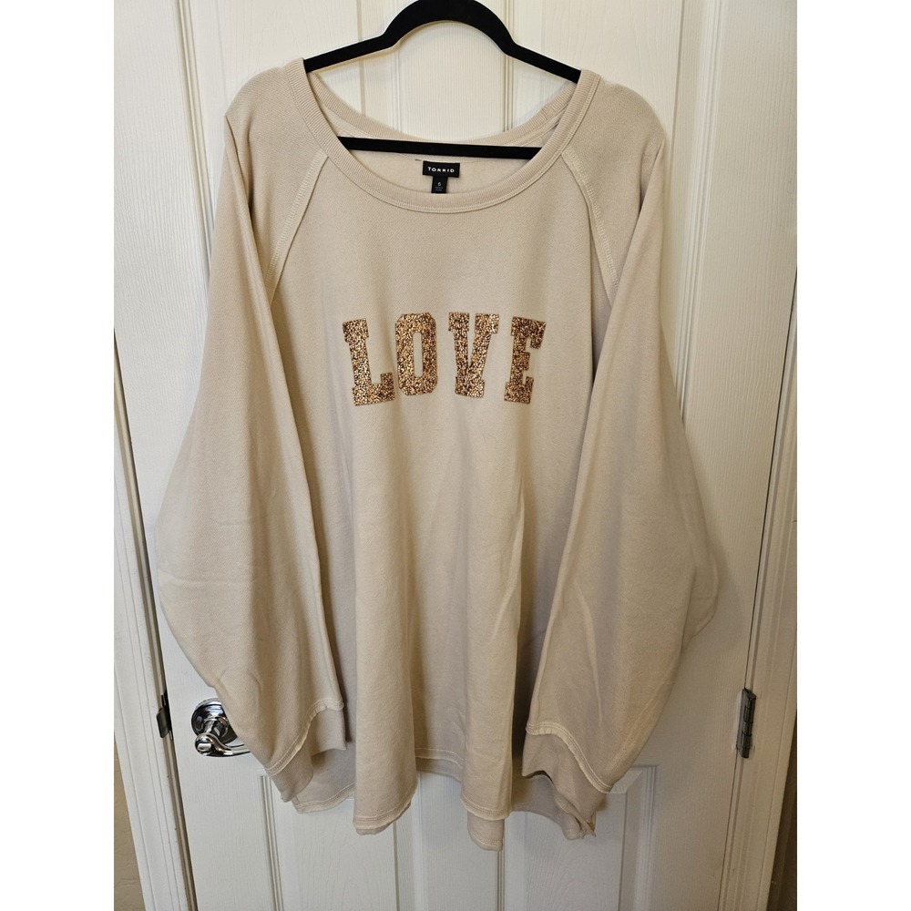 NWT Torrid "LOVE" Sequins Cozy Soft Fleece Raglan Raw Hem LS Sweatshirt, Plus 6X